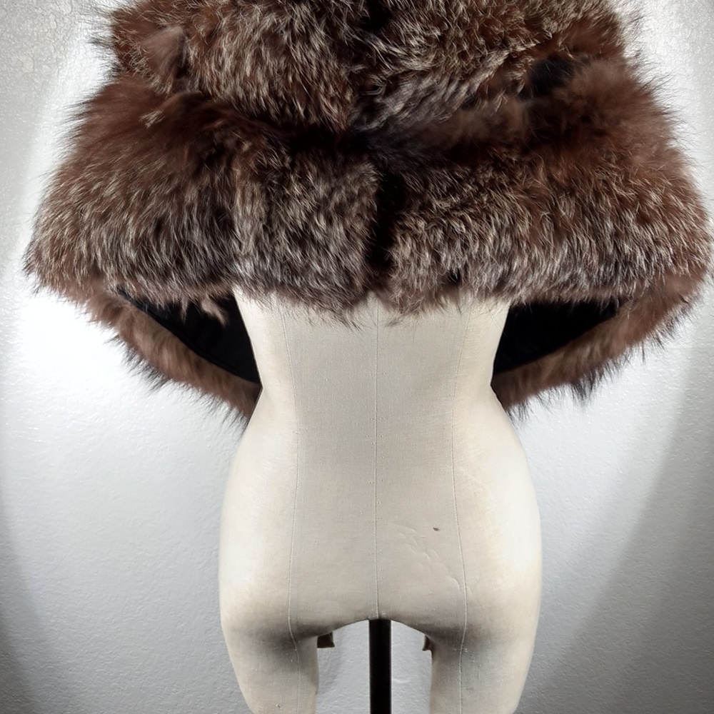 Vintage Coulter's Crystal Fox Fur Stole - Picture 3 of 5